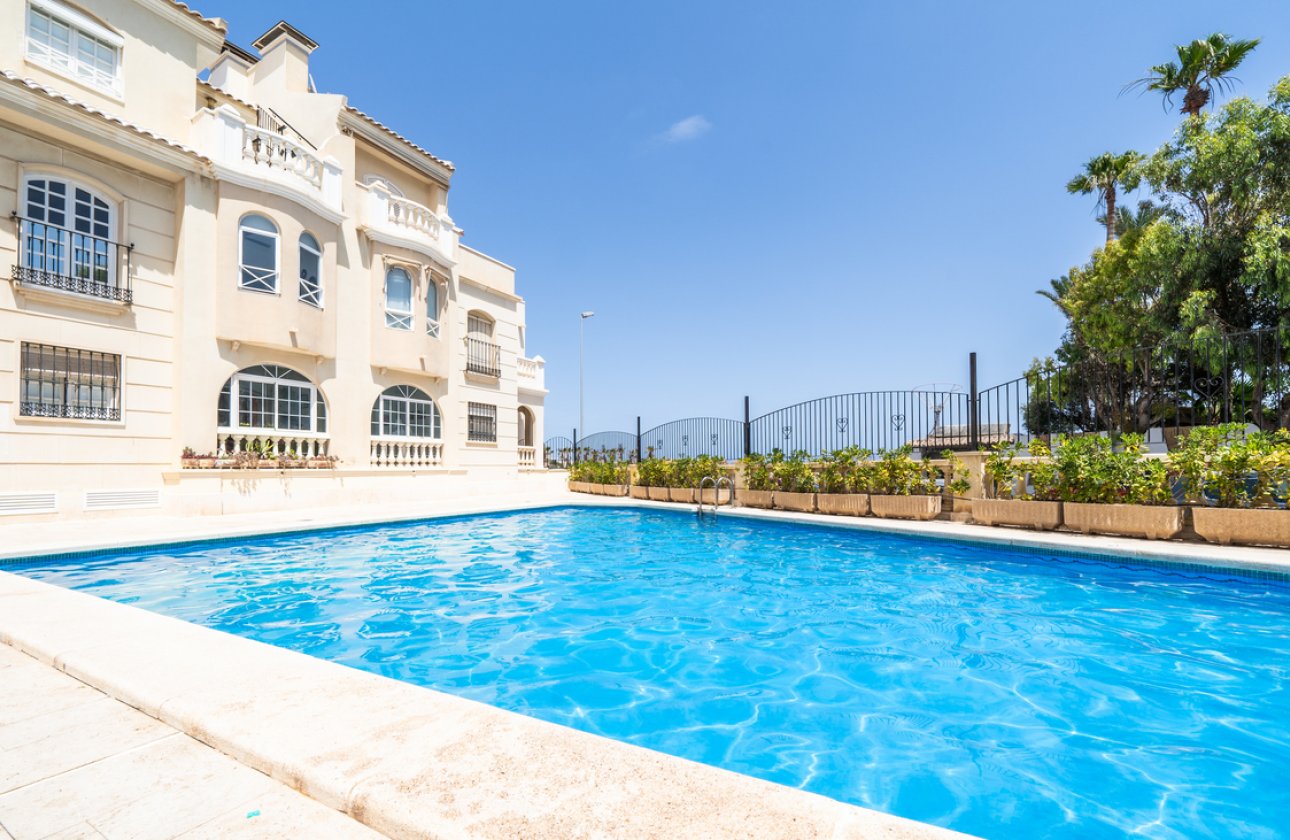 Resale - Apartment -
Torrevieja - Aguas Nuevas
