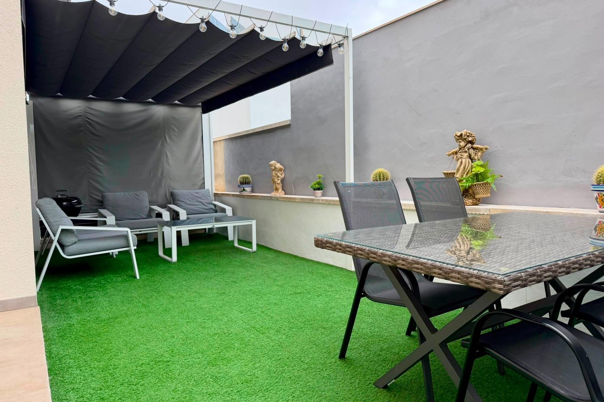 Resale - Apartment -
Torrevieja - Aguas Nuevas