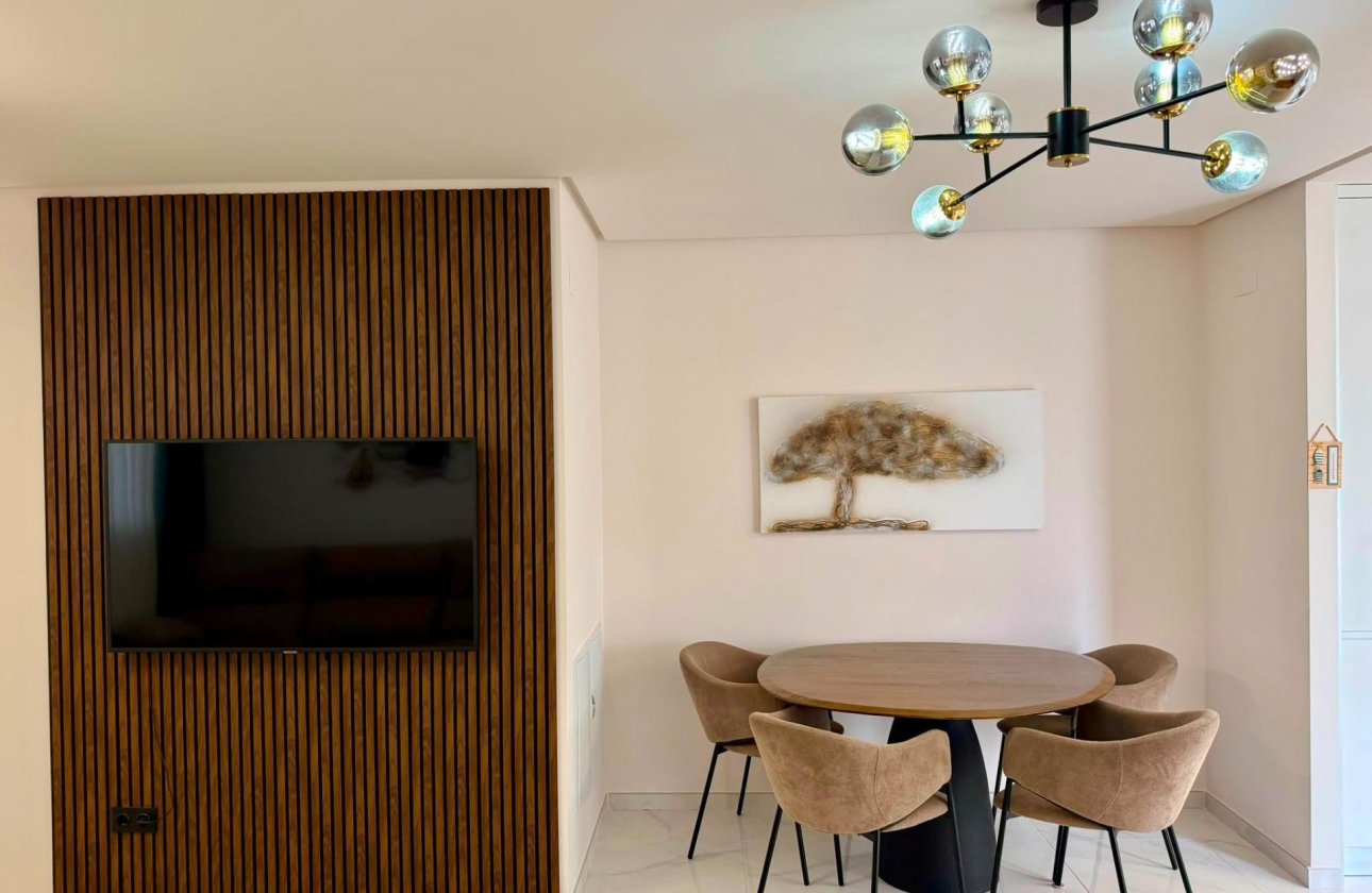 Resale - Apartment -
Torrevieja - Aguas Nuevas
