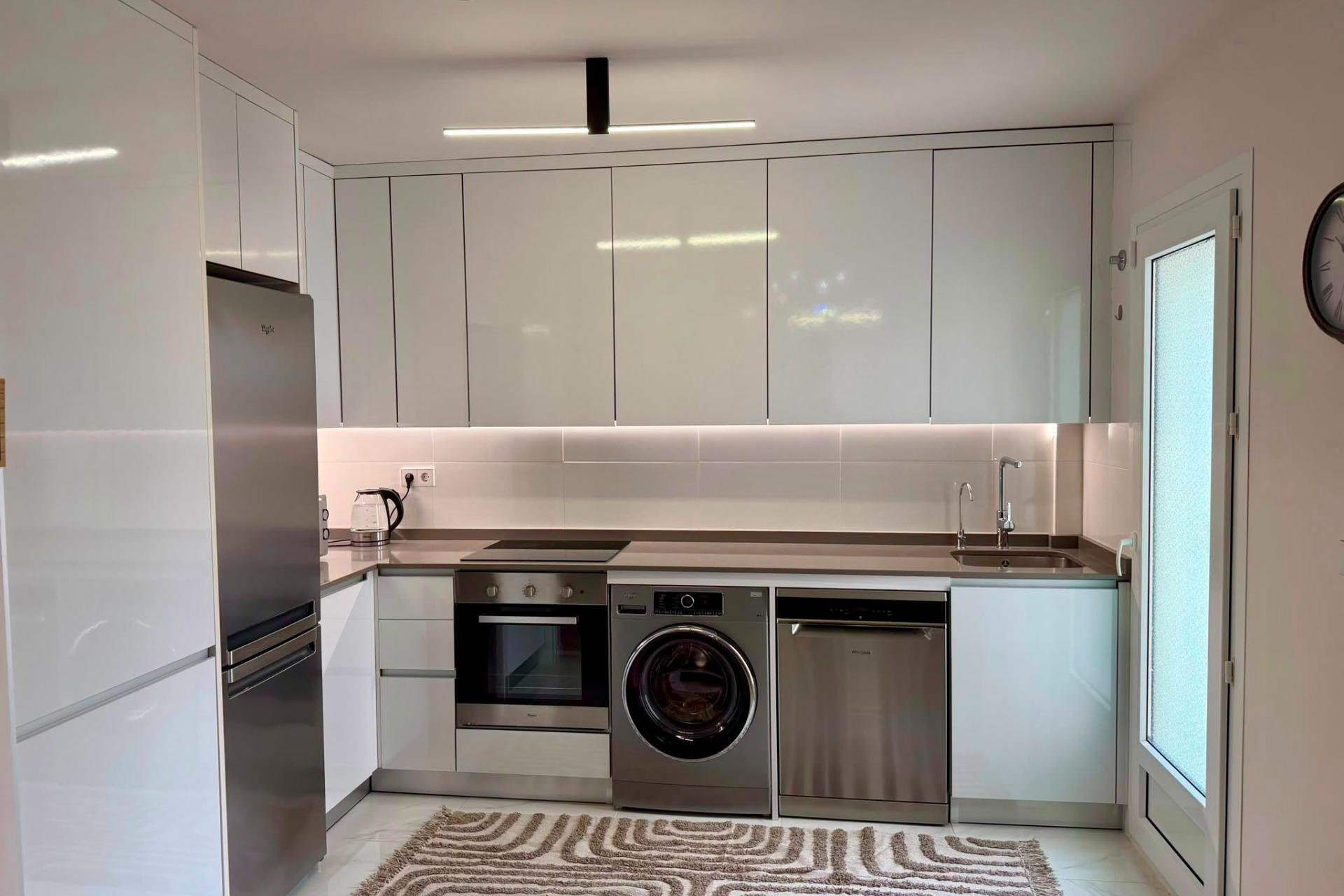 Resale - Apartment -
Torrevieja - Aguas Nuevas