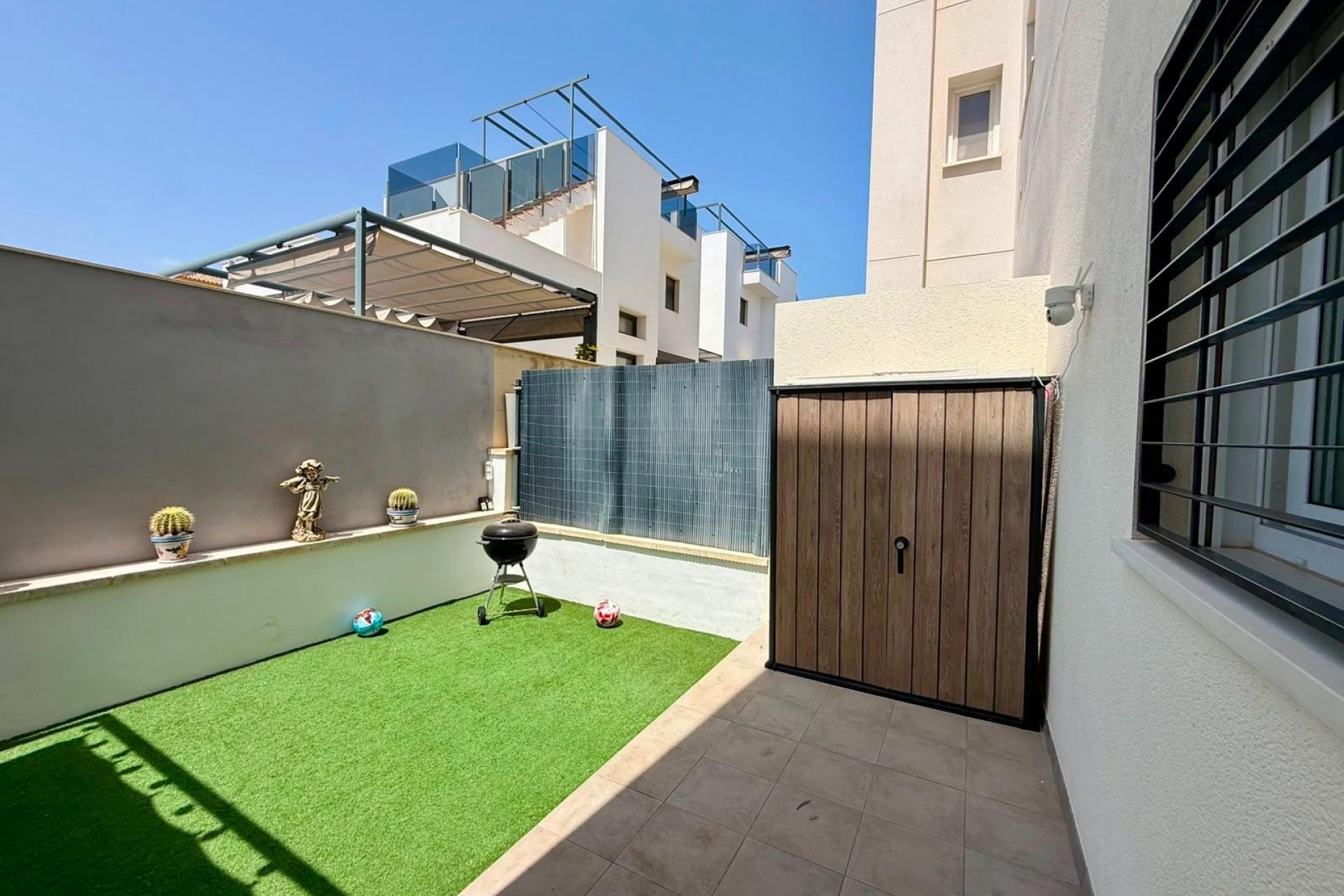 Resale - Apartment -
Torrevieja - Aguas Nuevas