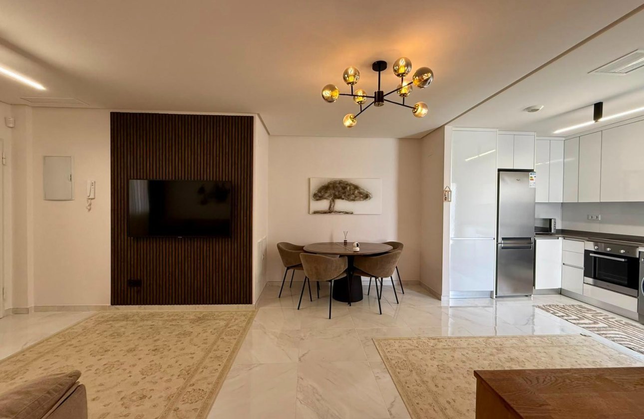 Resale - Apartment -
Torrevieja - Aguas Nuevas