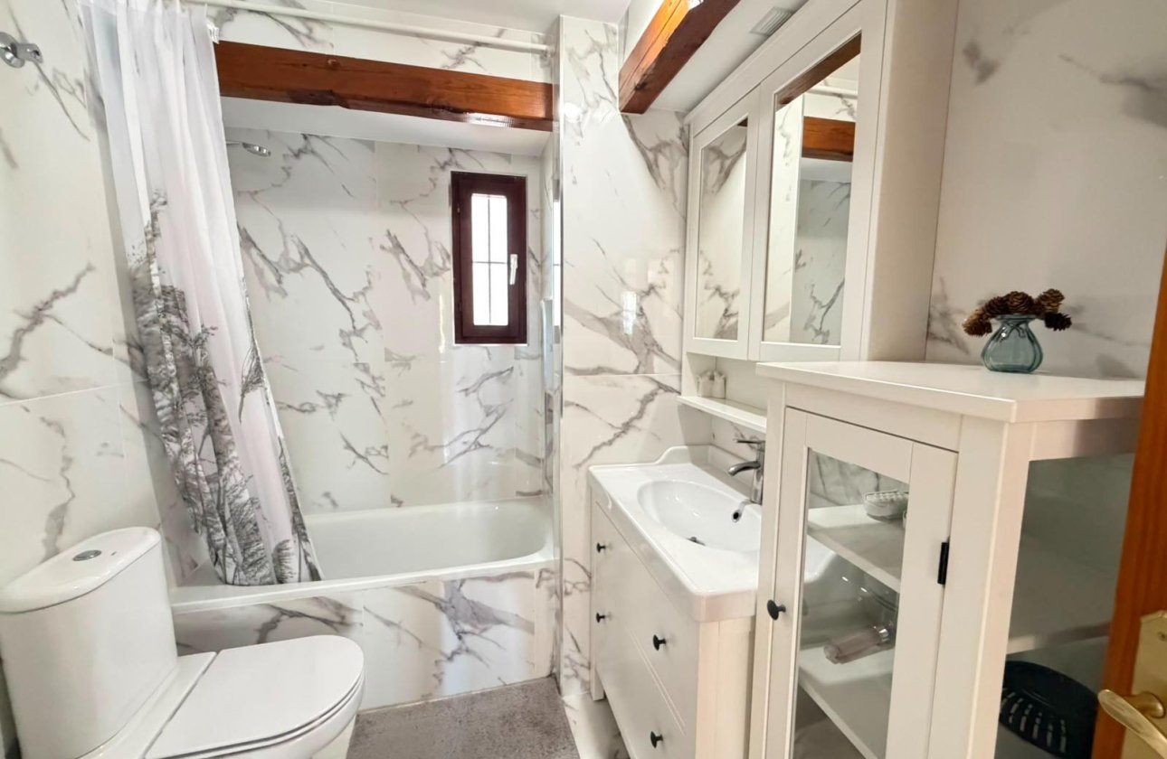 Resale - Apartment -
Torrevieja - Aldea Del Mar