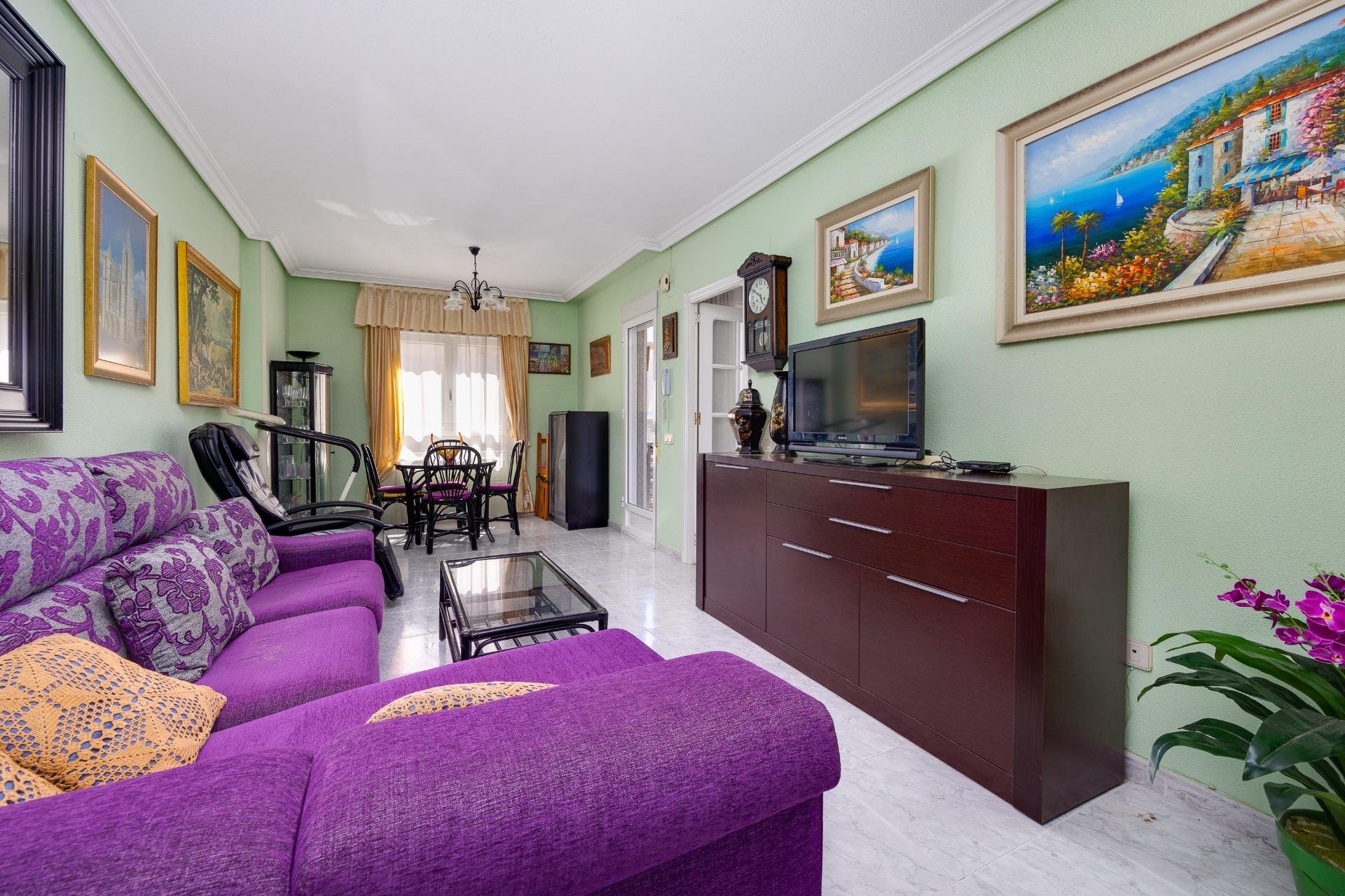 Resale - Apartment -
Torrevieja - Antonio Machado