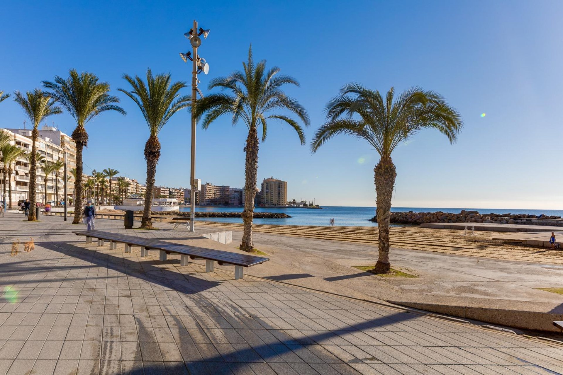 Resale - Apartment -
Torrevieja - Antonio Machado