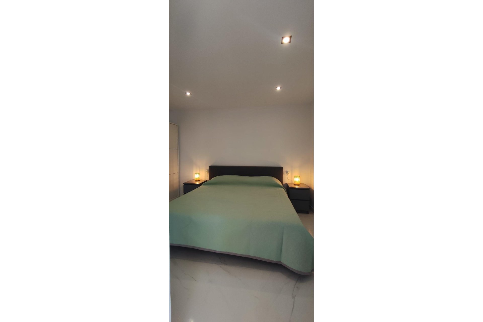 Resale - Apartment -
Torrevieja - Cabo Cervera