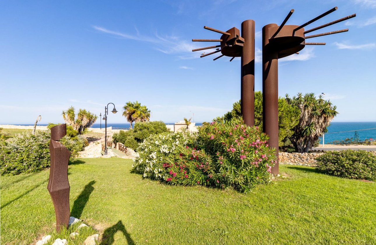 Resale - Apartment -
Torrevieja - Cabo Cervera