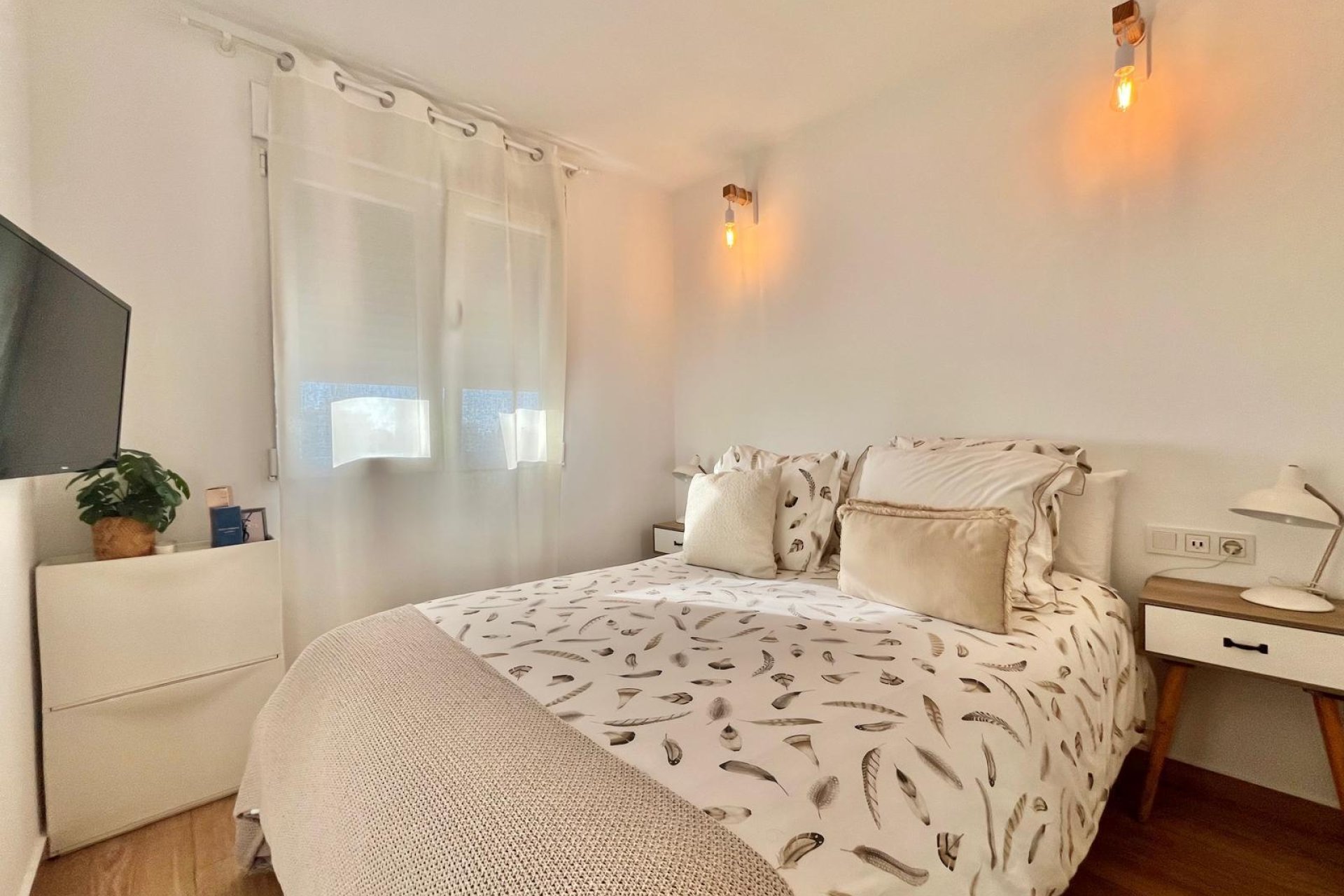 Resale - Apartment -
Torrevieja - Calas Blanca