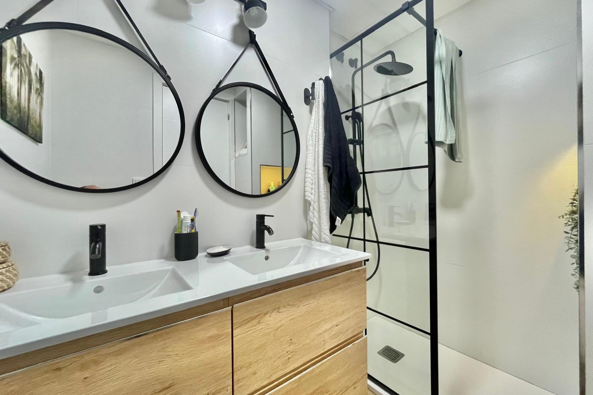 Resale - Apartment -
Torrevieja - Calas Blanca