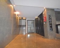 Resale - Apartment -
Torrevieja - Centro - Muelle Pesquero