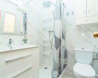 Resale - Apartment -
Torrevieja - Centro-Muelle Pesquero