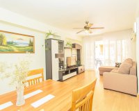 Resale - Apartment -
Torrevieja - Centro-Muelle Pesquero