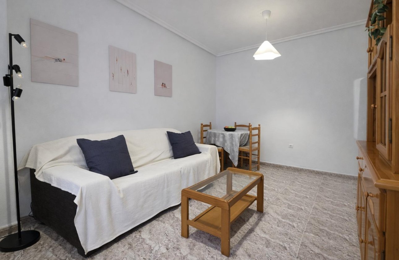 Resale - Apartment -
Torrevieja - Centro - Muelle Pesquero