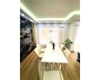 Resale - Apartment -
Torrevieja - Centro - Muelle Pesquero