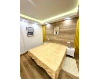 Resale - Apartment -
Torrevieja - Centro - Muelle Pesquero