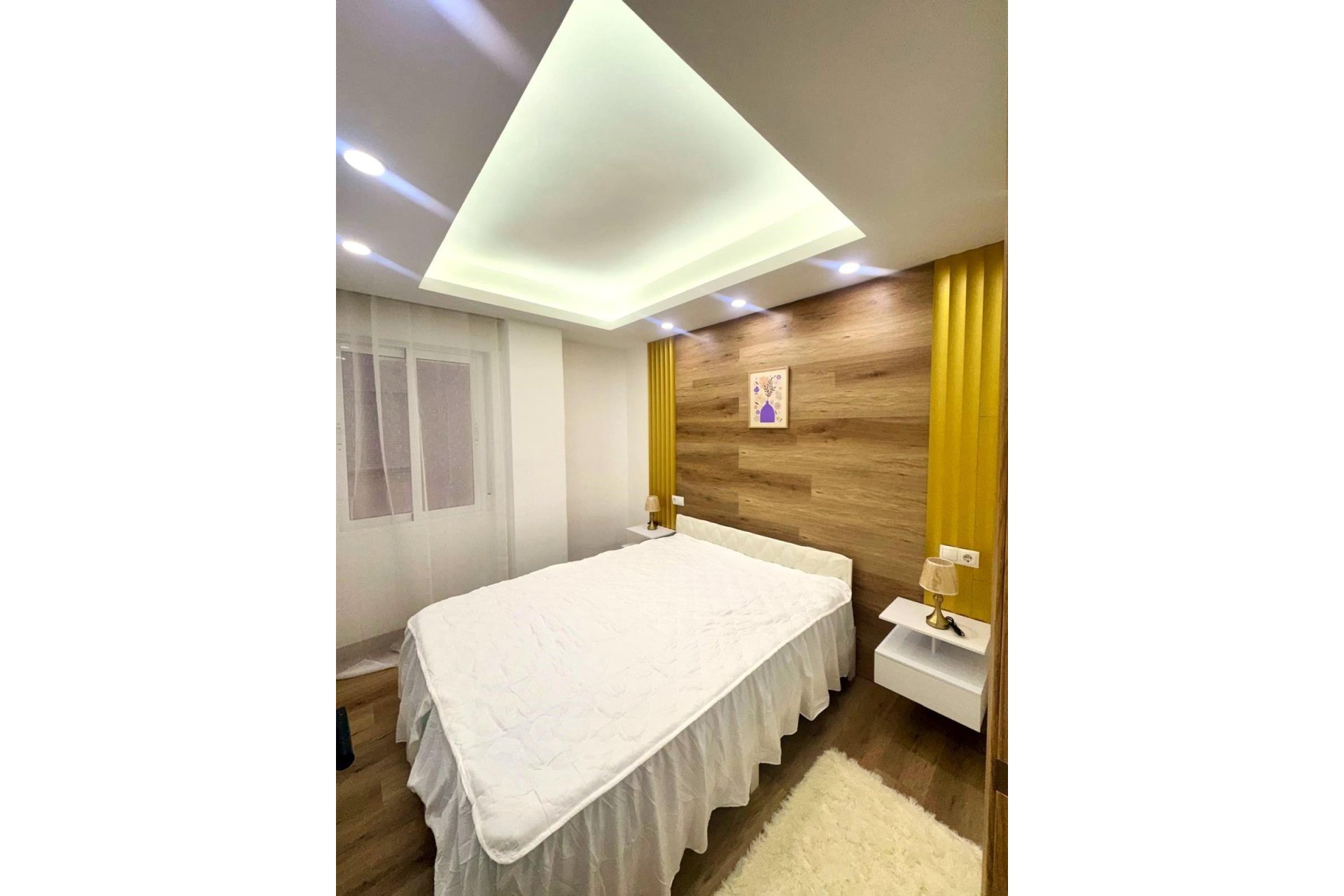 Resale - Apartment -
Torrevieja - Centro - Muelle Pesquero