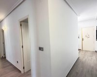 Resale - Apartment -
Torrevieja - Centro - Muelle Pesquero