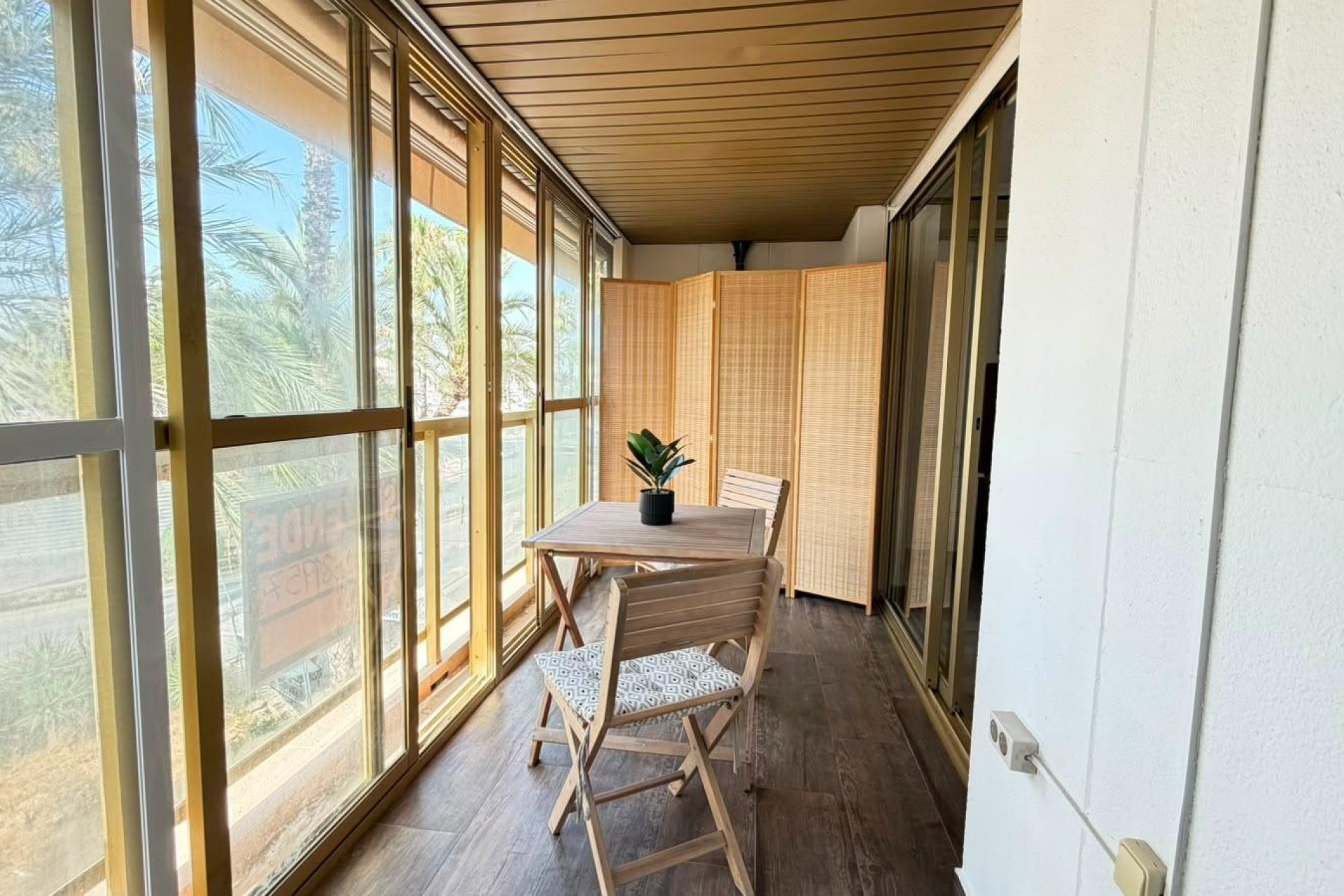 Resale - Apartment -
Torrevieja - Centro - Muelle Pesquero