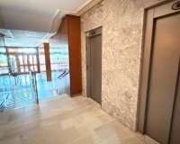 Resale - Apartment -
Torrevieja - Centro - Muelle Pesquero