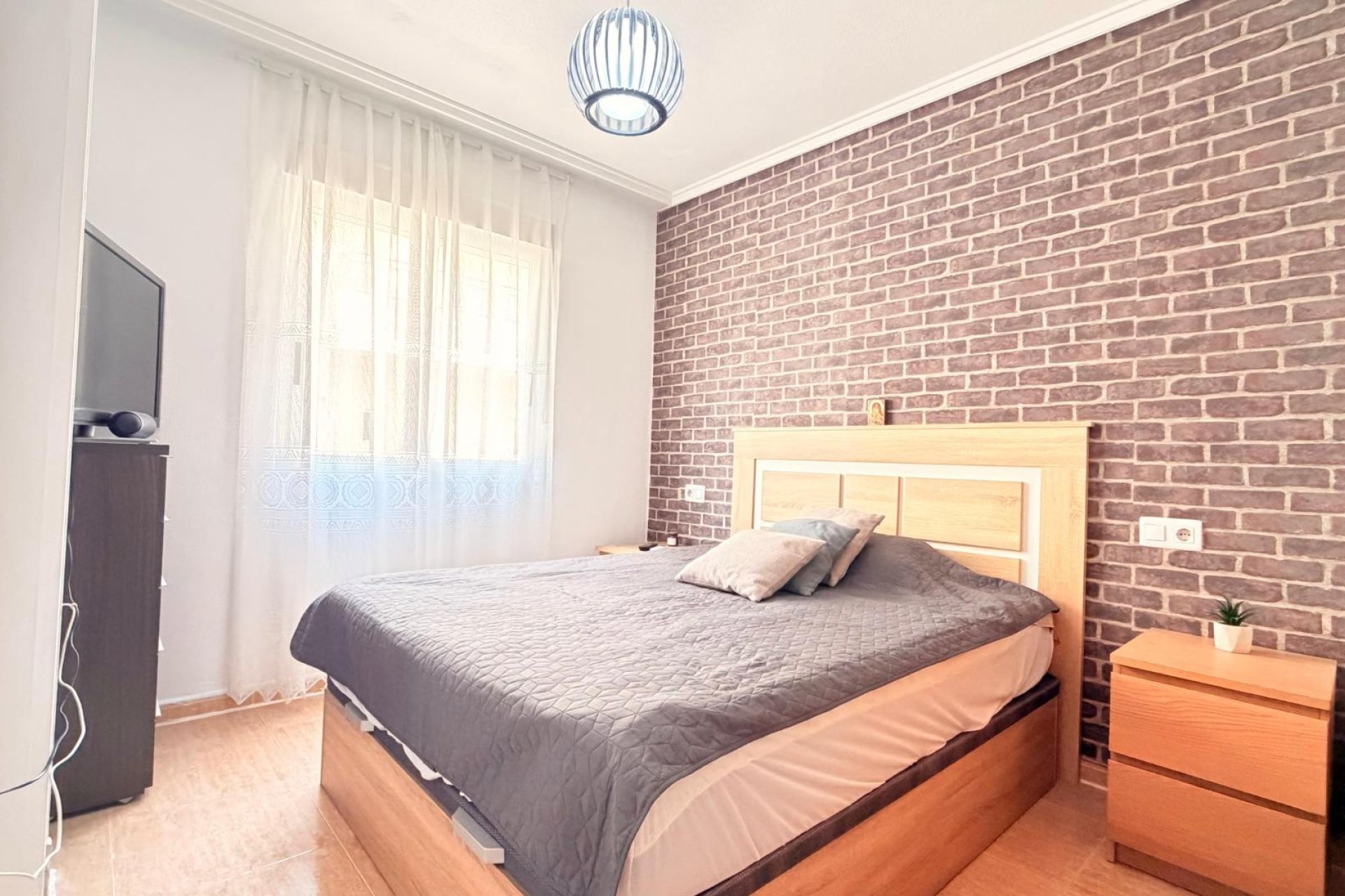 Resale - Apartment -
Torrevieja - Centro - Muelle Pesquero