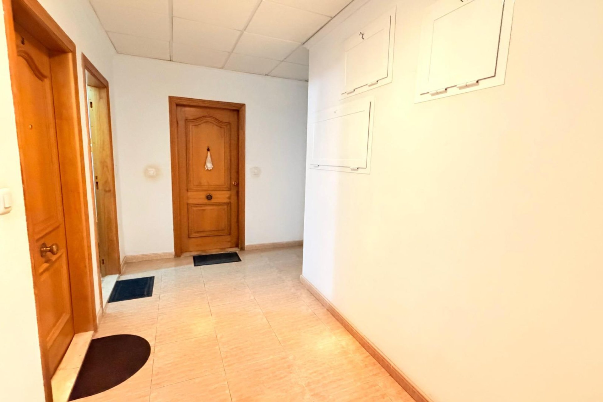 Resale - Apartment -
Torrevieja - Centro - Muelle Pesquero