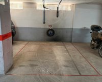 Resale - Apartment -
Torrevieja - Centro - Muelle Pesquero