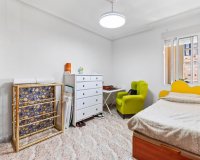 Resale - Apartment -
Torrevieja - Centro