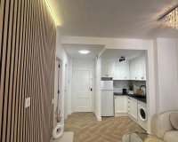 Resale - Apartment -
Torrevieja - Centro