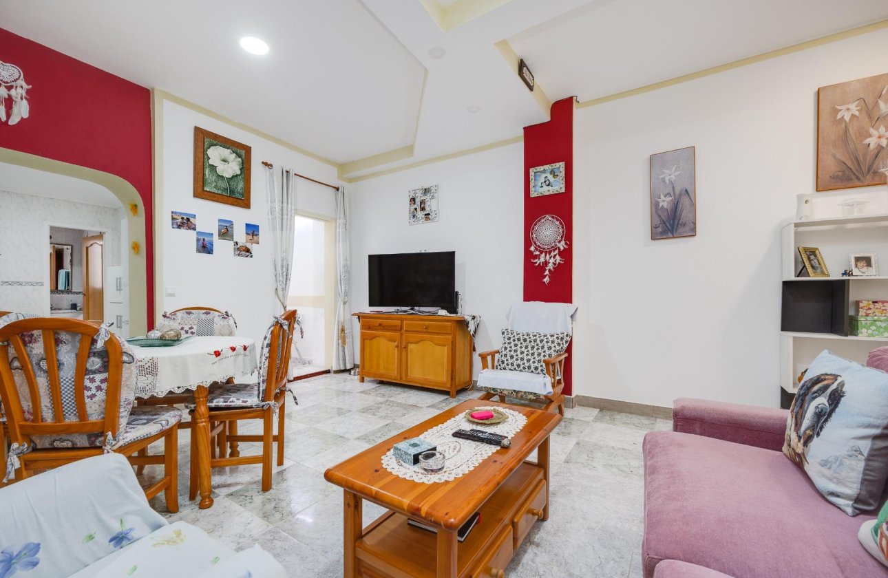 Resale - Apartment -
Torrevieja - Centro