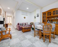 Resale - Apartment -
Torrevieja - Centro