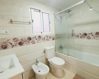 Resale - Apartment -
Torrevieja - Centro