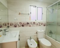 Resale - Apartment -
Torrevieja - Centro