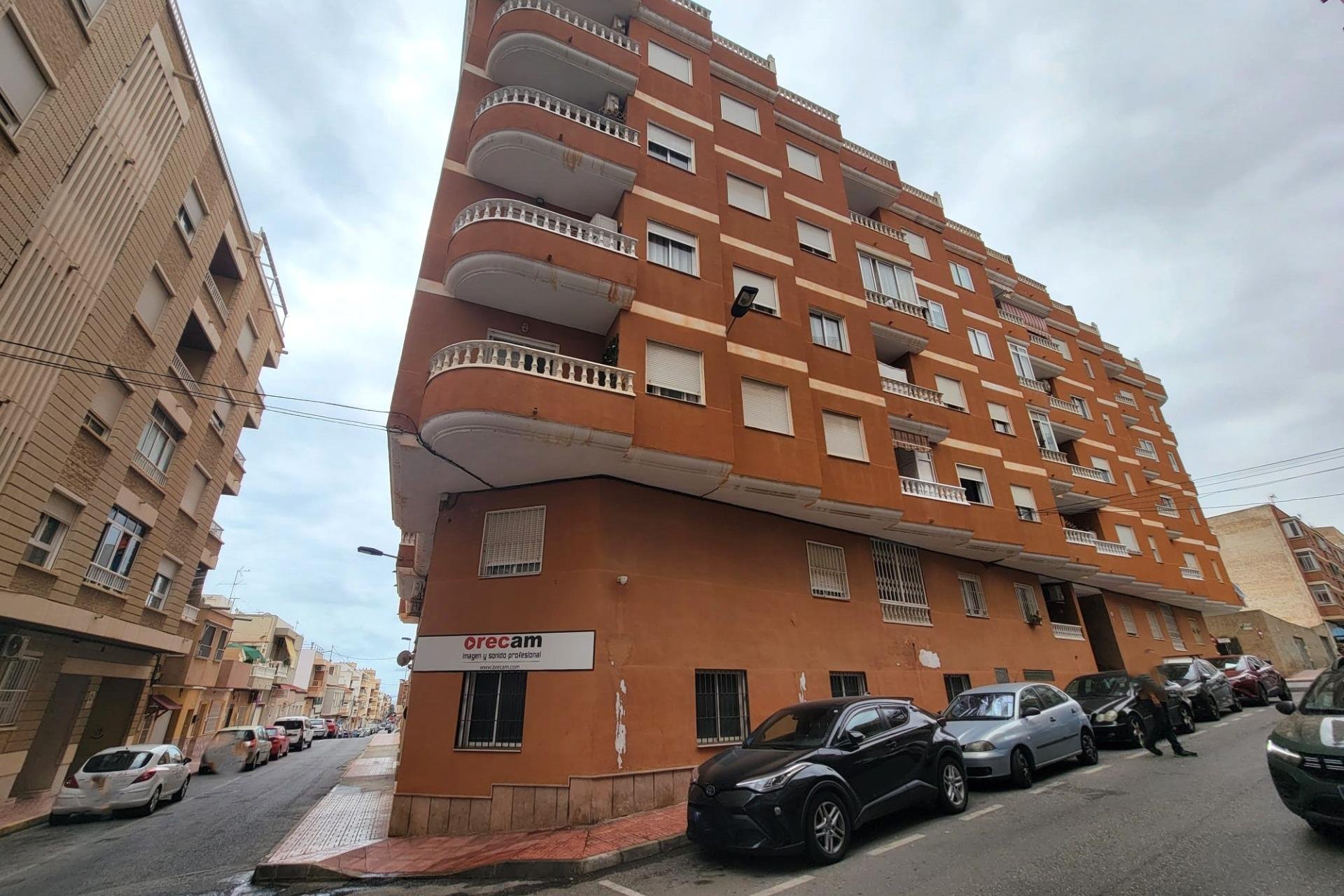 Resale - Apartment -
Torrevieja - Centro