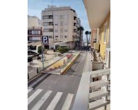 Resale - Apartment -
Torrevieja - Centro