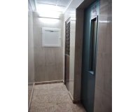 Resale - Apartment -
Torrevieja - Centro