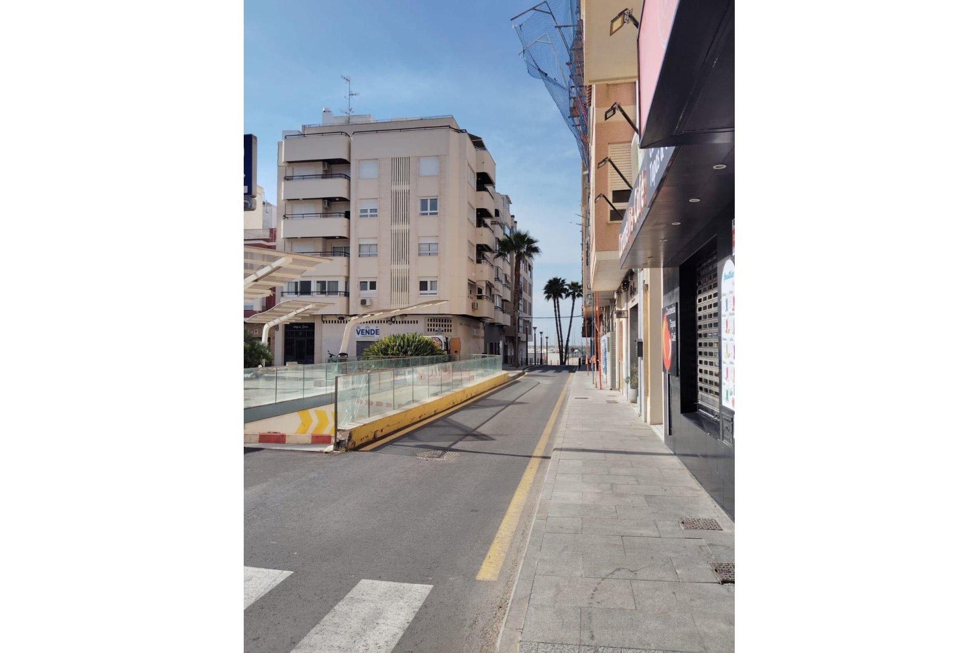 Resale - Apartment -
Torrevieja - Centro