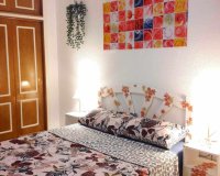 Resale - Apartment -
Torrevieja - Centro