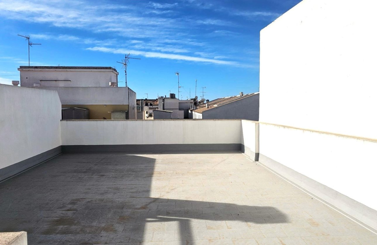 Resale - Apartment -
Torrevieja - Centro