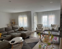 Resale - Apartment -
Torrevieja - Centro