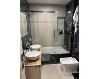 Resale - Apartment -
Torrevieja - Centro