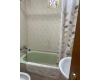 Resale - Apartment -
Torrevieja - Centro