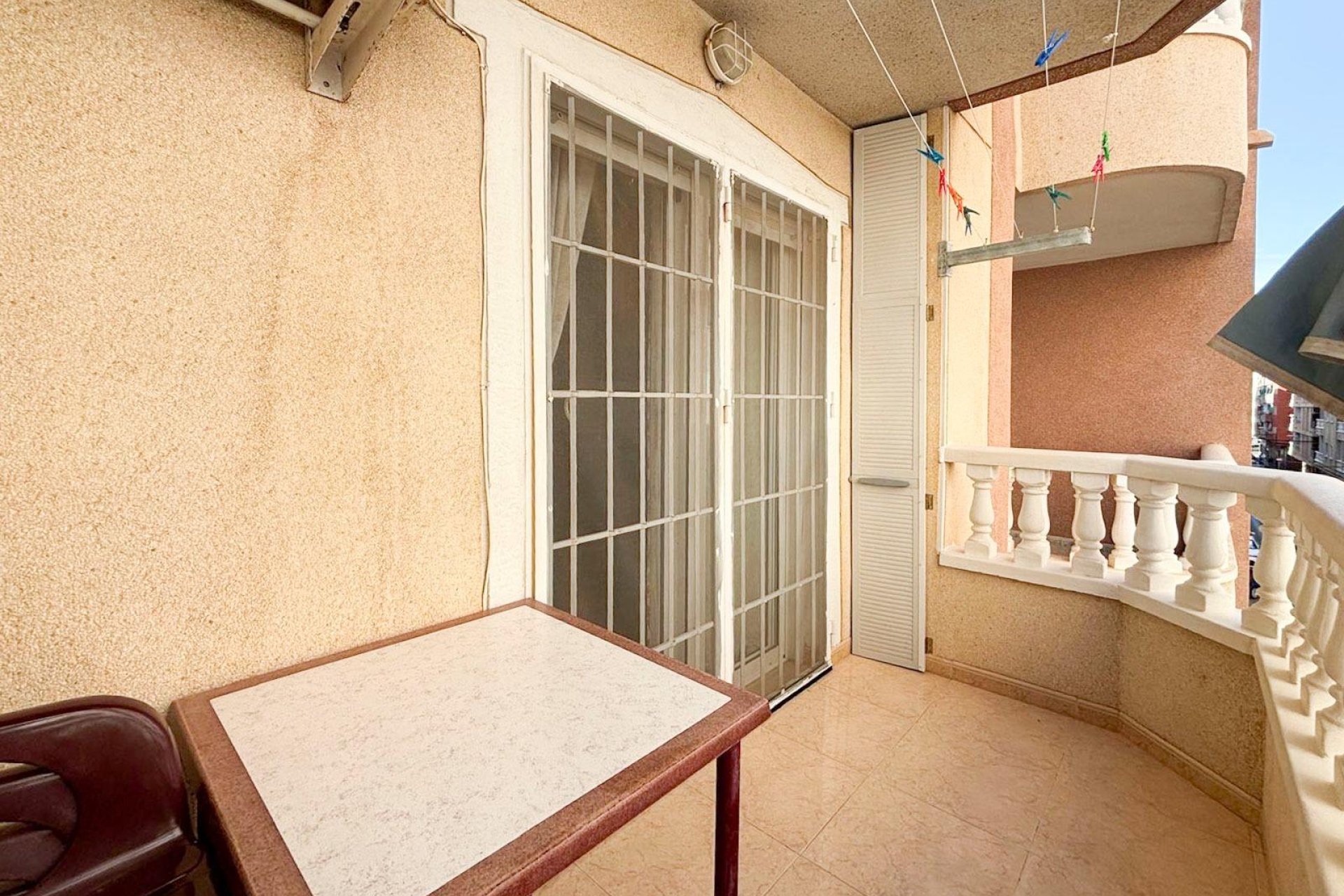 Resale - Apartment -
Torrevieja - Centro