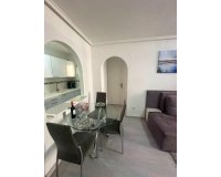 Resale - Apartment -
Torrevieja - Centro