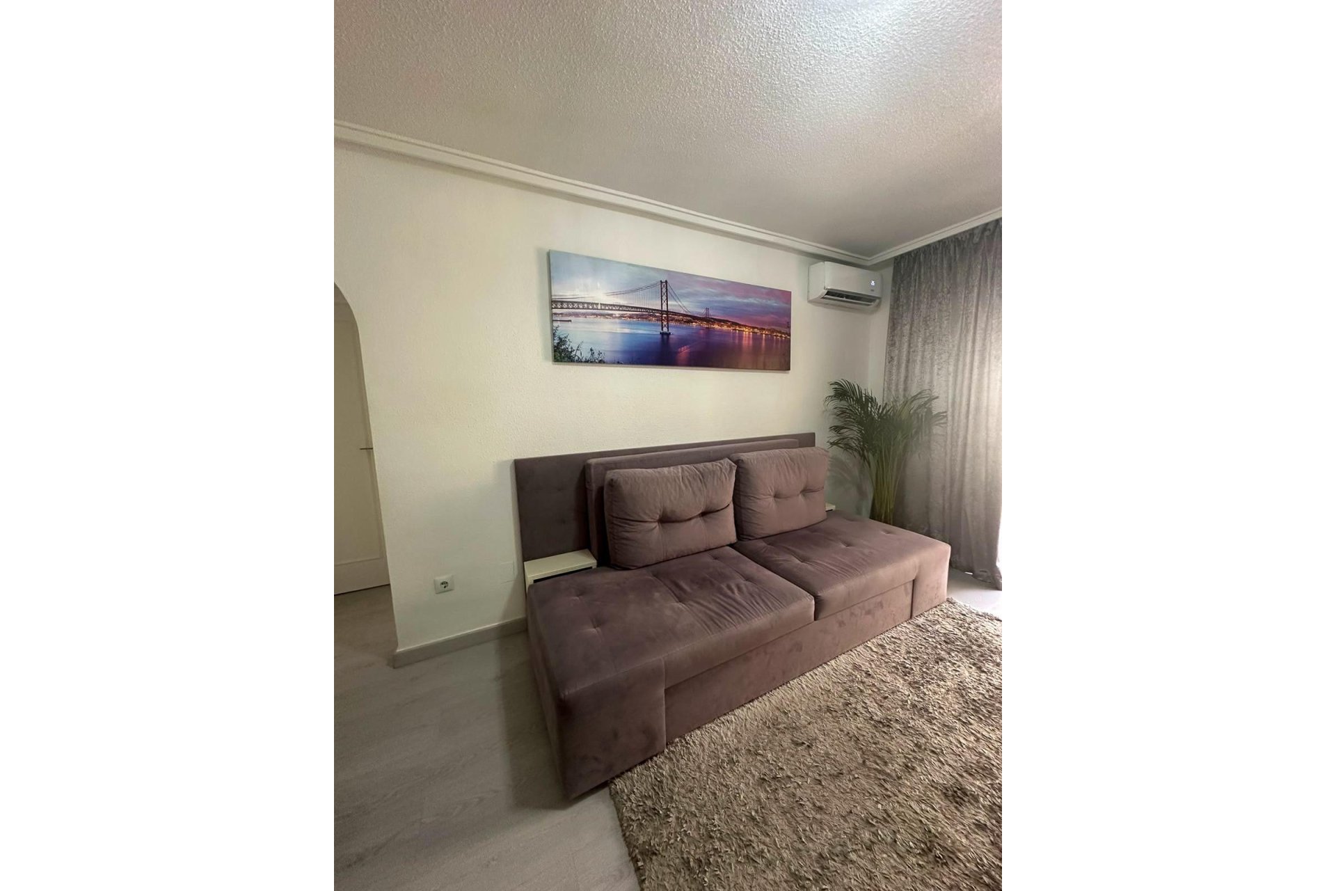 Resale - Apartment -
Torrevieja - Centro