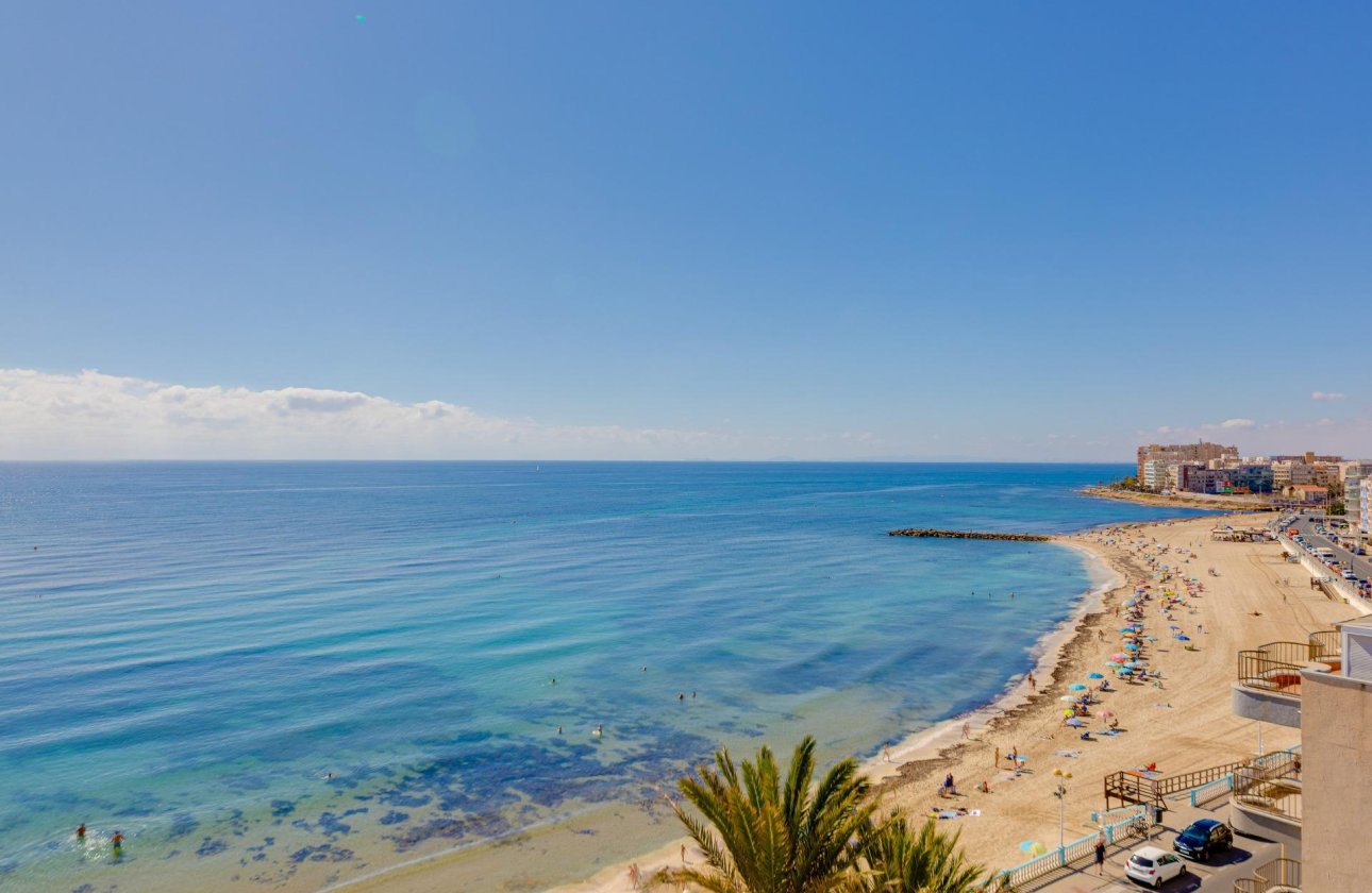Resale - Apartment -
Torrevieja - Centro
