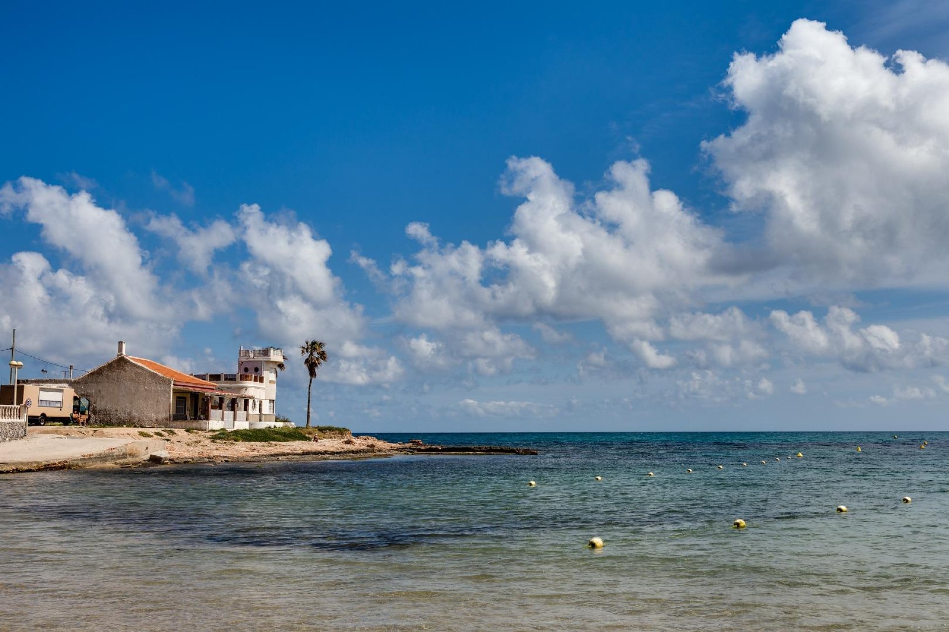 Resale - Apartment -
Torrevieja - Centro