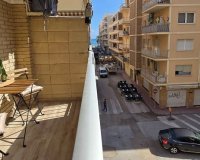 Resale - Apartment -
Torrevieja - Centro