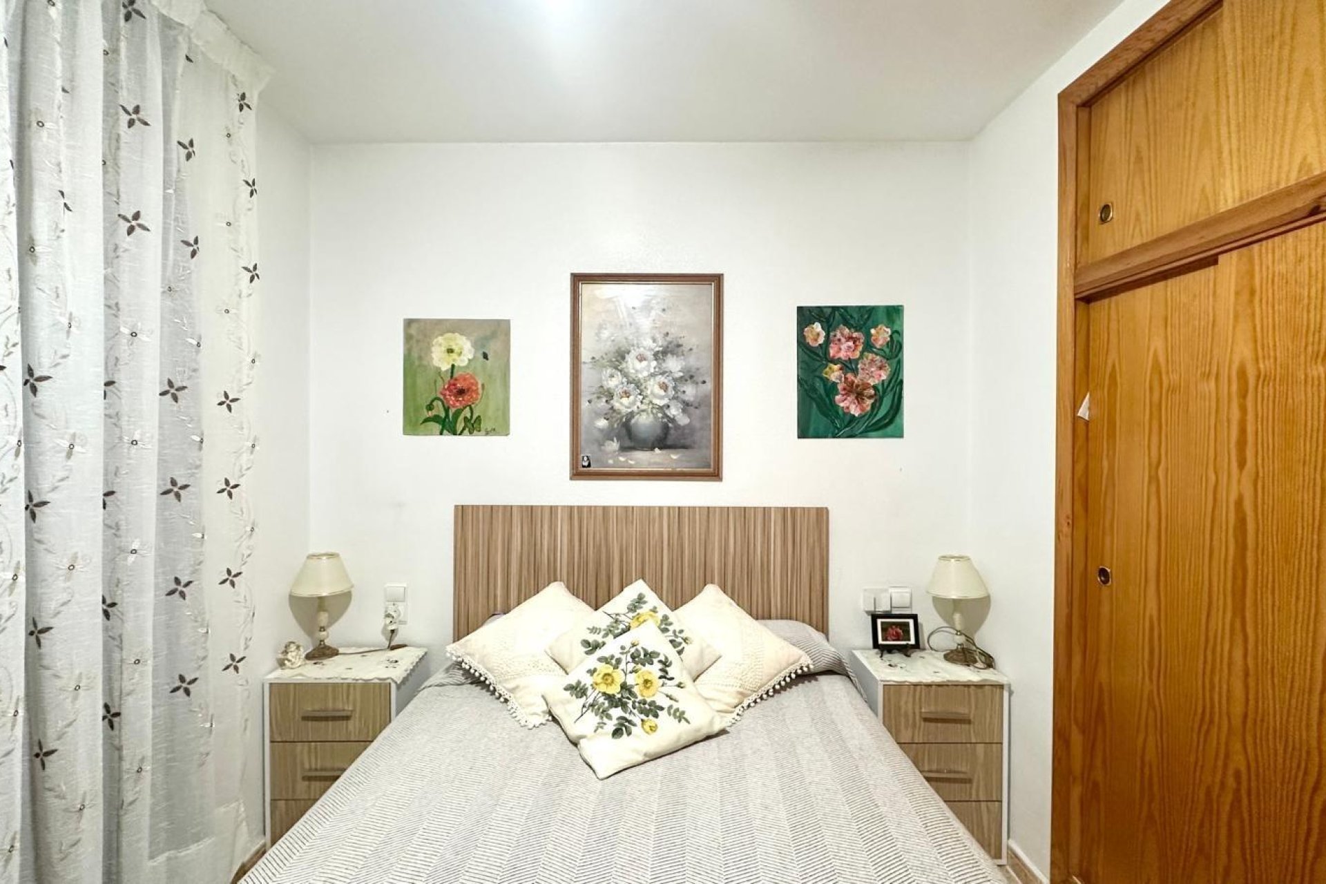Resale - Apartment -
Torrevieja - Centro