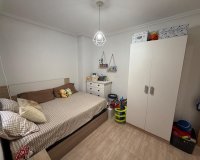 Resale - Apartment -
Torrevieja - Centro