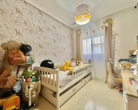 Resale - Apartment -
Torrevieja - Centro